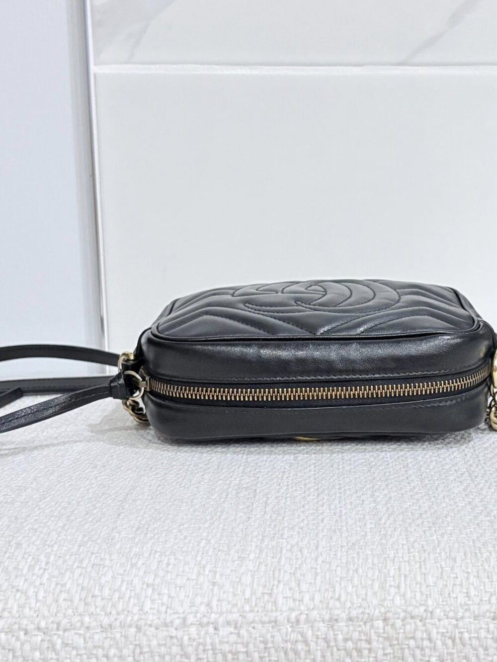 Gucci GG Marmont mini camera bag - Picture 11 of 14